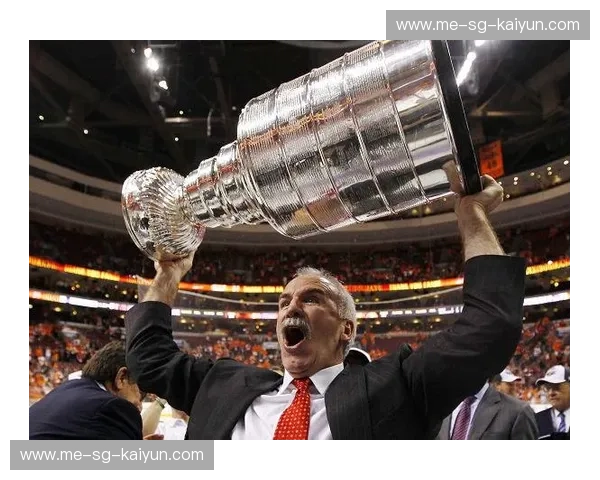 冰球引援新风潮:打造巅峰战队的秘密武器 冰球引援新风潮:打造巅峰战队的秘密武器