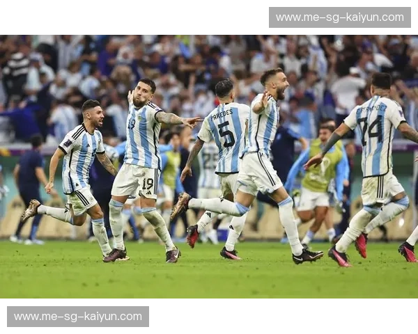 圣保罗的雨与诸神的黄昏：那一夜，阿根廷与荷兰谁偷走了时间？